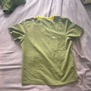 Figs Men’s Scrub Top Moss Medium